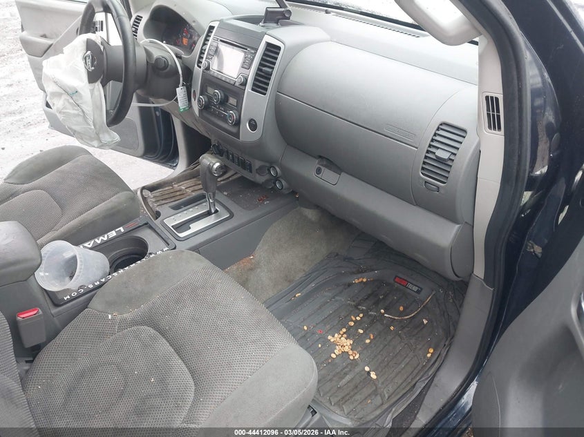 2016 Nissan Frontier Sv