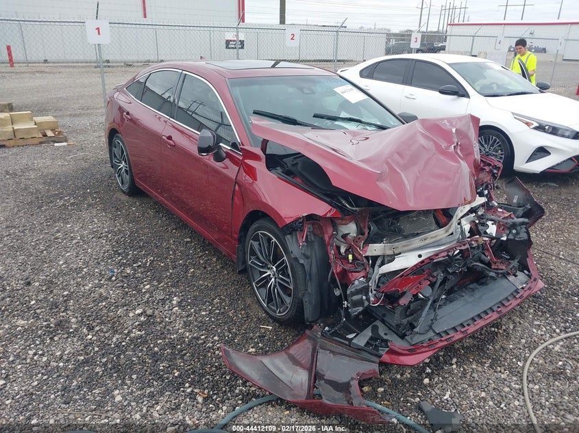 2019 Toyota Avalon Xse