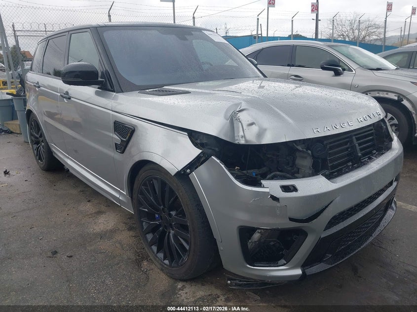 2016 Land Rover Range Rover Sport 5.0L V8 Supercharged Svr