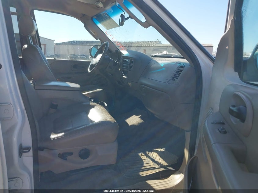 2002 Ford F-150 Lariat/Xlt