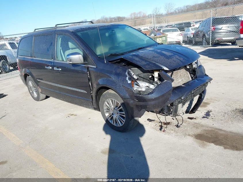 2013 Chrysler Town & Country Touring-L