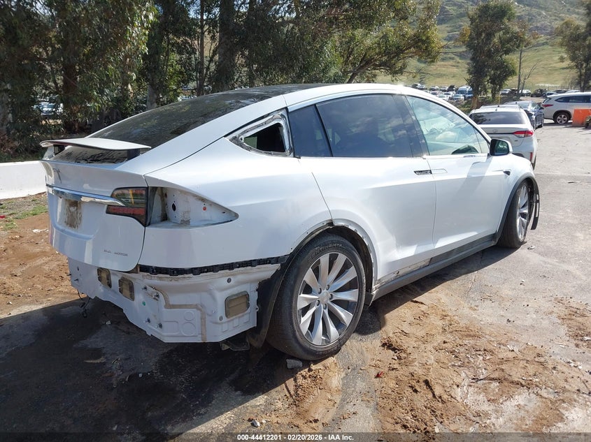 2020 Tesla Model X Long Range Dual Motor All-Wheel Drive/Long Range Plus Dual Motor All-Wheel Drive