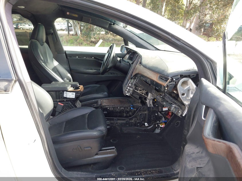 2020 Tesla Model X Long Range Dual Motor All-Wheel Drive/Long Range Plus Dual Motor All-Wheel Drive