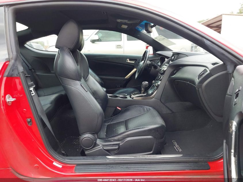 2013 Hyundai Genesis 3.8 Track