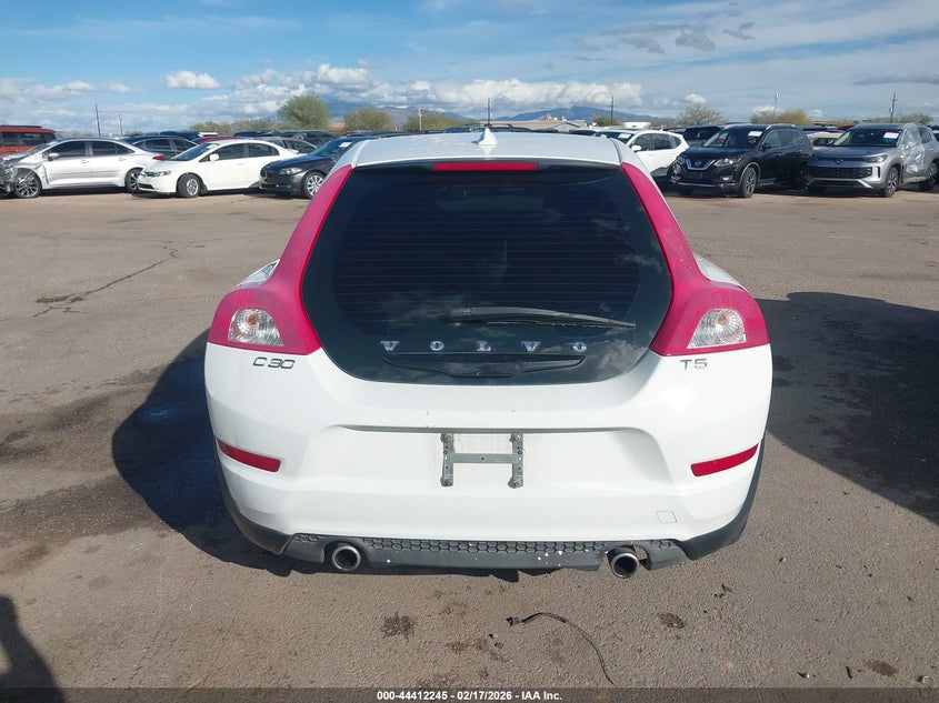 2011 Volvo C30 T5/T5 R-Design VIN: YV1672MKXB2210006 Lot: 44412245