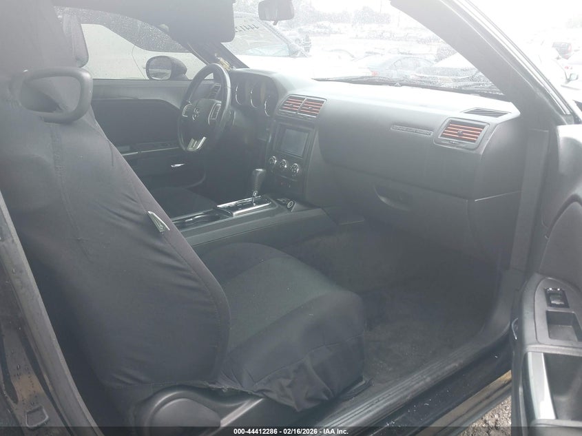 2012 Dodge Challenger Sxt