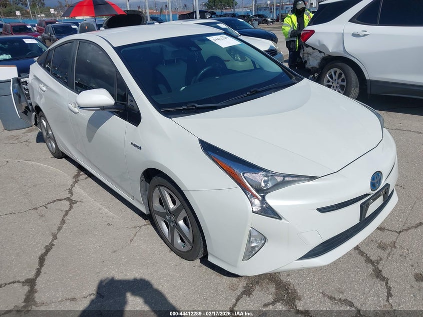 2017 Toyota Prius Three Touring