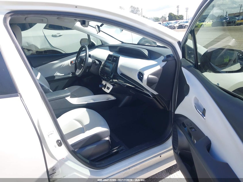 2017 Toyota Prius Three Touring