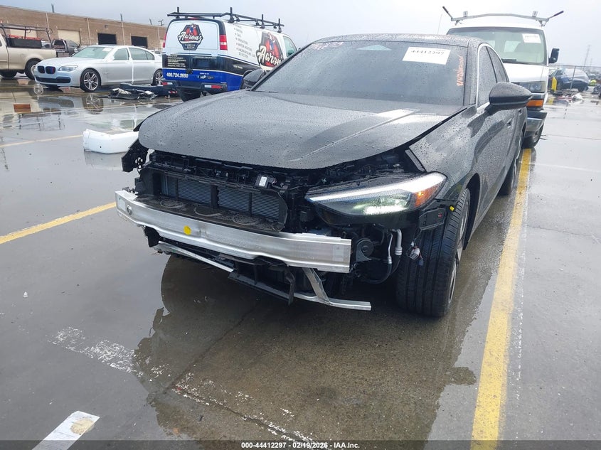 VIN WAU1BCFU9SN047606 2025 AUDI ALL-NEW A5 PREMIUM TFSI QUATTRO S TRONIC