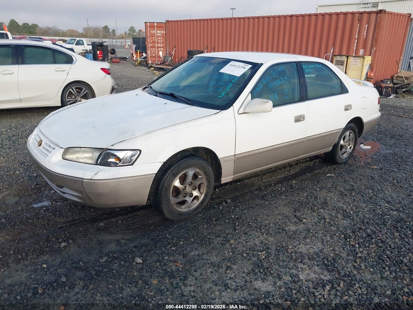 1999 Toyota Camry Le