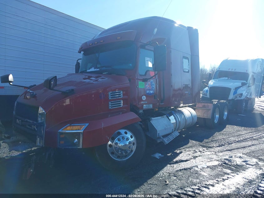 2020 MACK ANTHEM auction photo 2