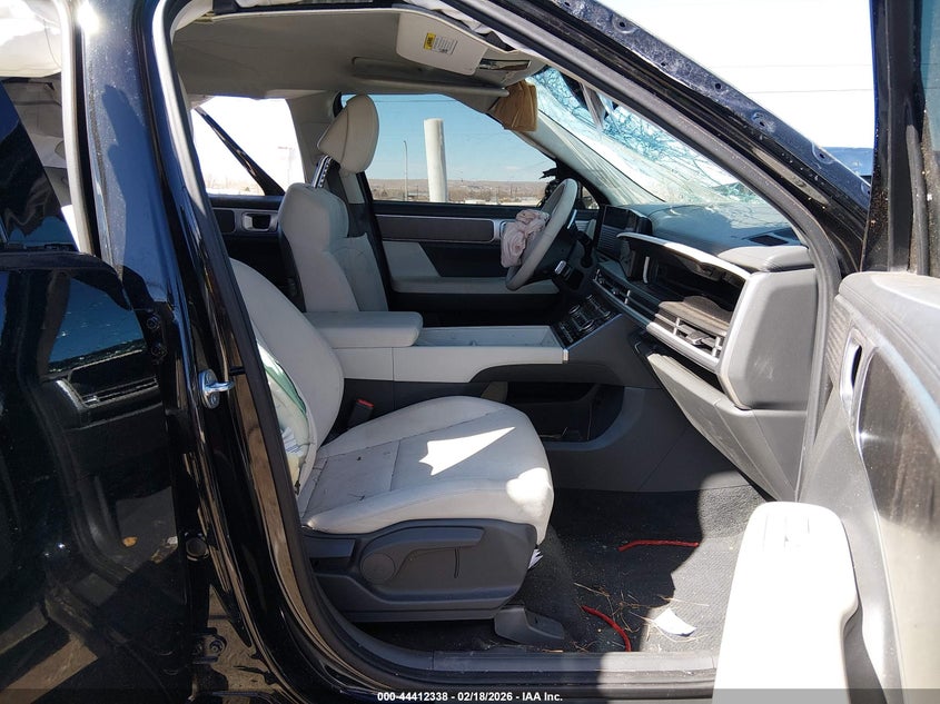 2025 Hyundai Santa Fe Se