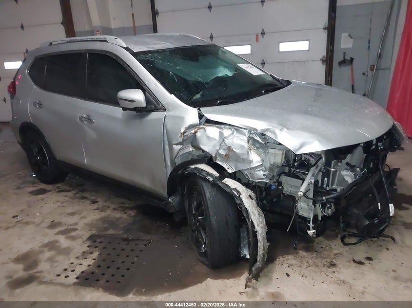 2018 Nissan Rogue Sv