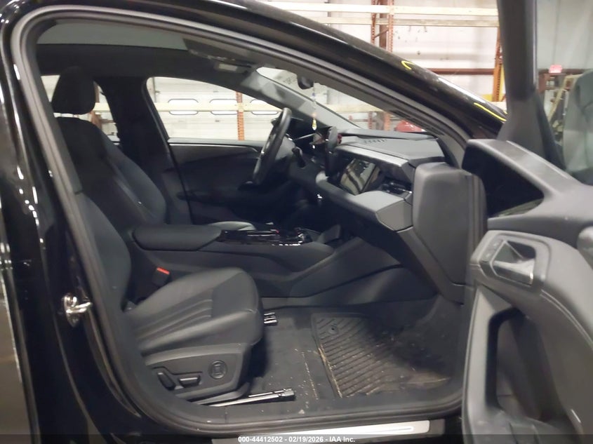 2025 Audi A6 E-Tron Premium Plus