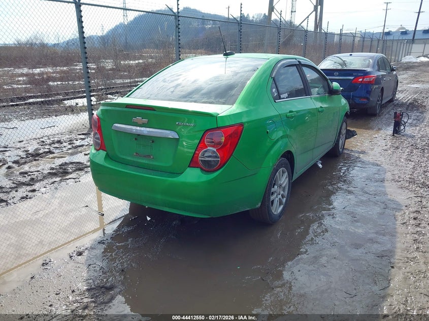 2015 Chevrolet Sonic Lt Auto