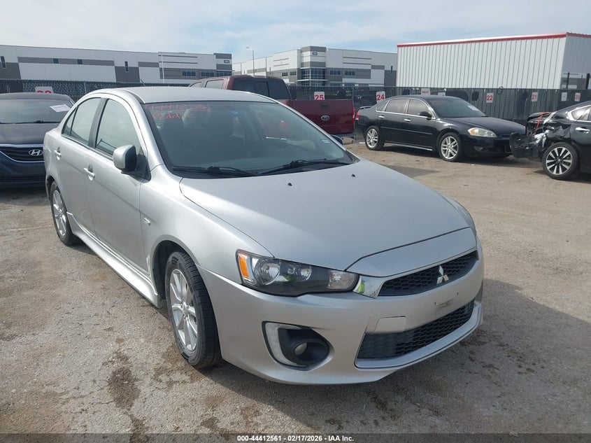 2016 Mitsubishi Lancer Es