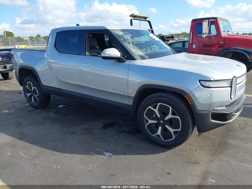 RIVIAN R1T ADVENTURE DUAL MOTOR LARGE PACK/ADVENTURE DUAL MOTOR PERF LARGE PACK