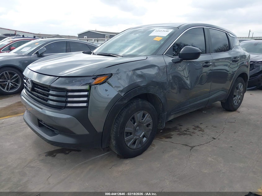 2025 Nissan Kicks S Fwd