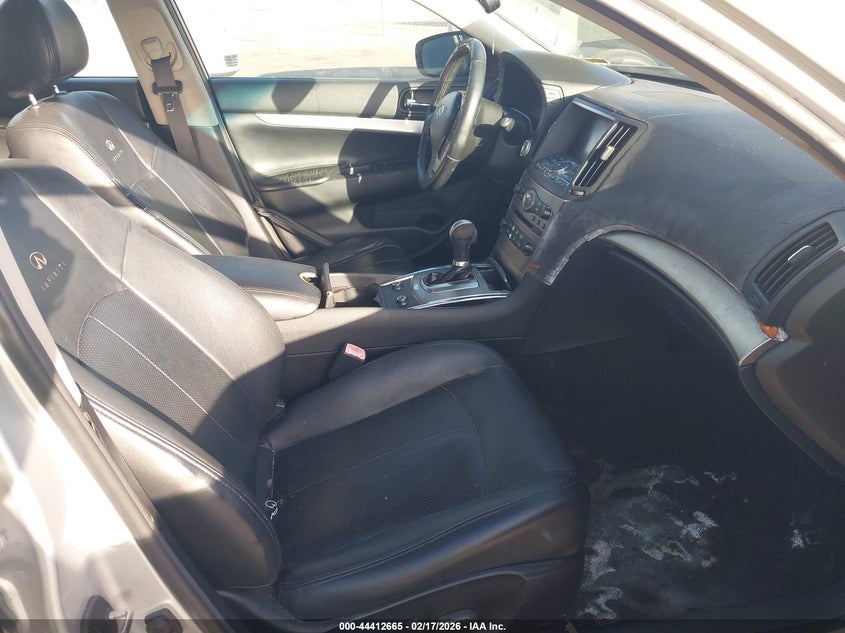 2010 Infiniti G37 Journey