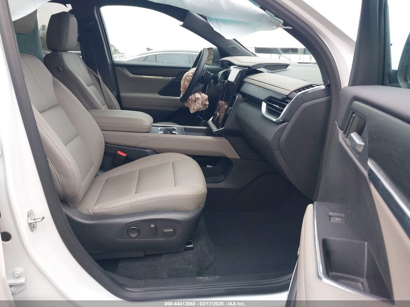 2024 GMC Acadia Fwd Elevation