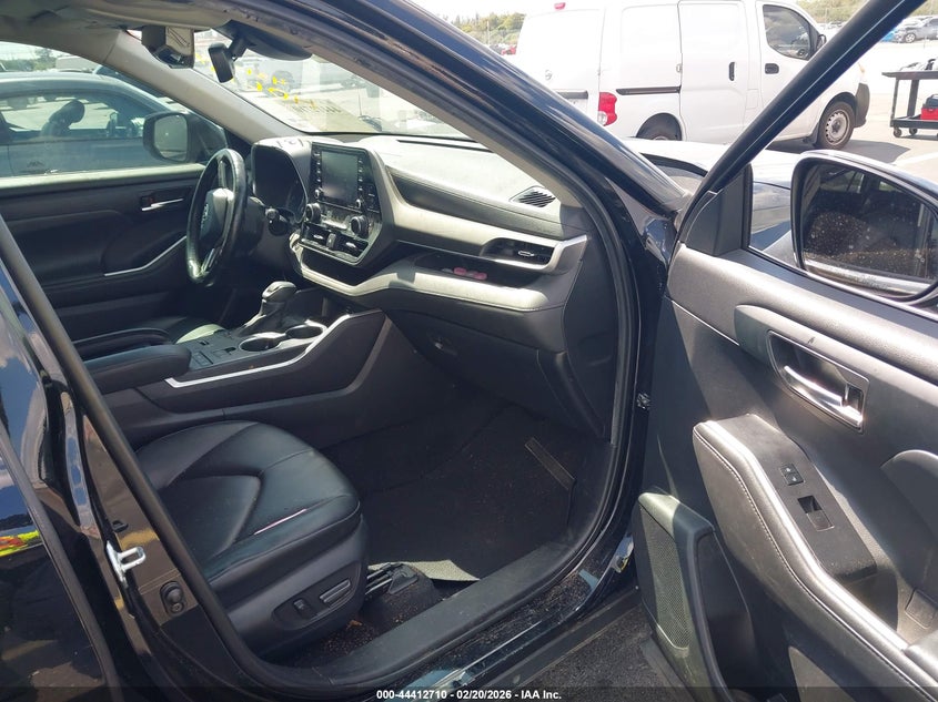 2022 Toyota Highlander Xle