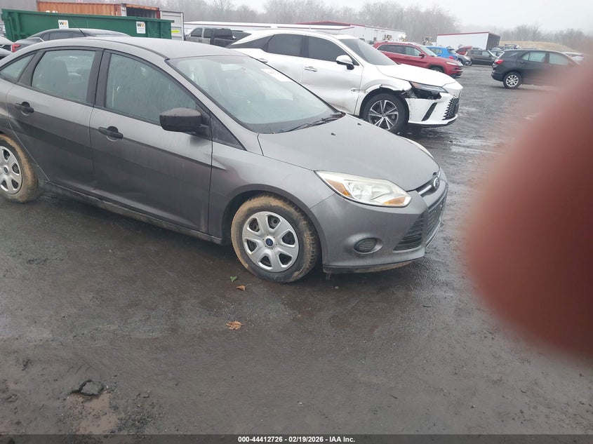 Vin:  , lot: 44909297, ford focus 2014 img_1