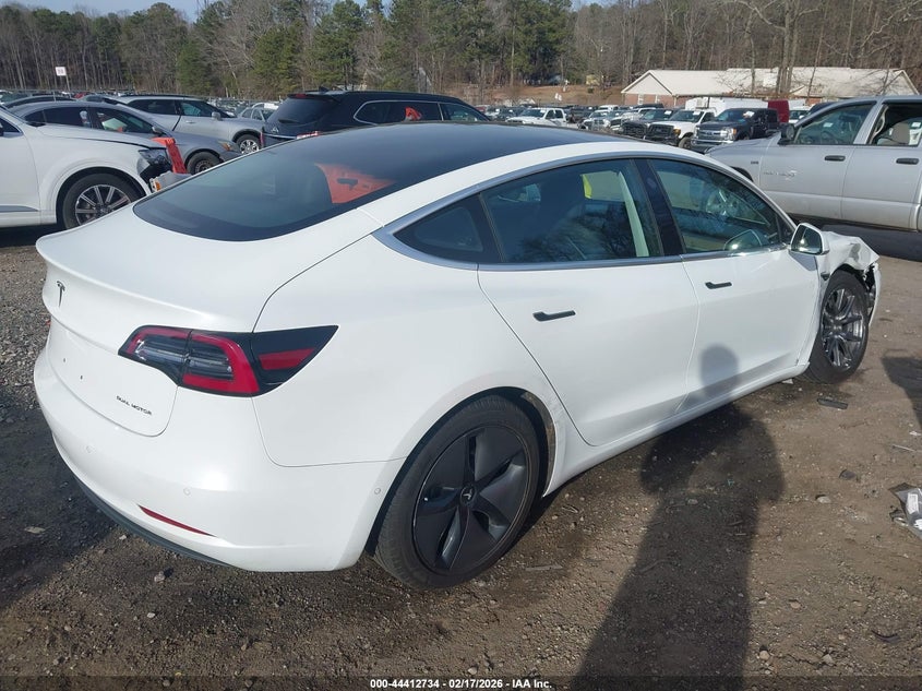 2018 Tesla Model 3 Long Range/Performance