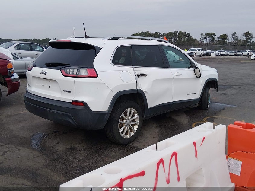 2019 Jeep Cherokee Latitude Fwd