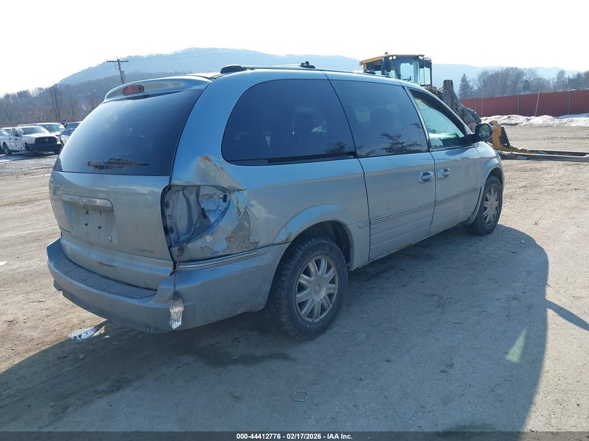 2005 Chrysler Town & Country Limited