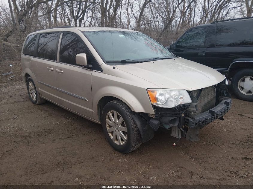 2013 Chrysler Town & Country Touring