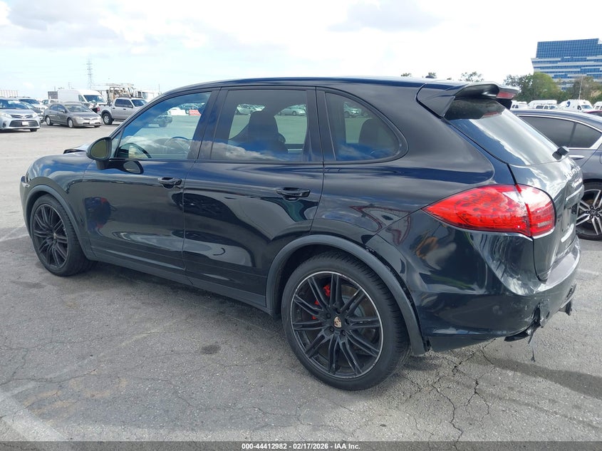 2012 Porsche Cayenne Turbo