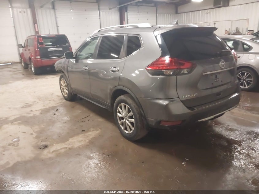 2017 Nissan Rogue Sv