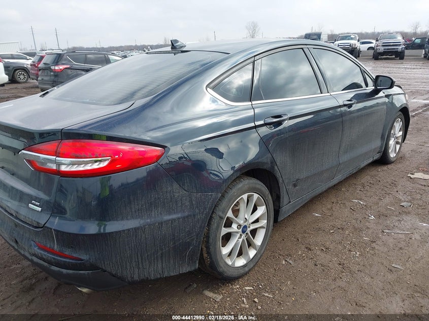 2020 Ford Fusion Se