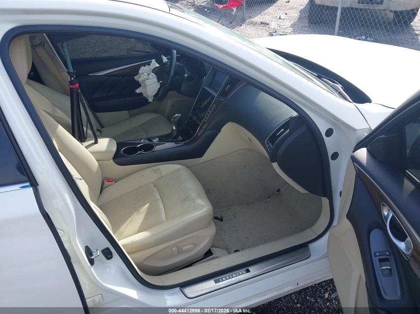 2014 Infiniti Q50 Premium