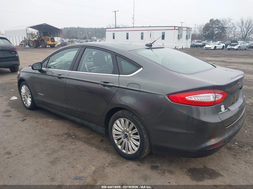 2015 Ford Fusion Hybrid S
