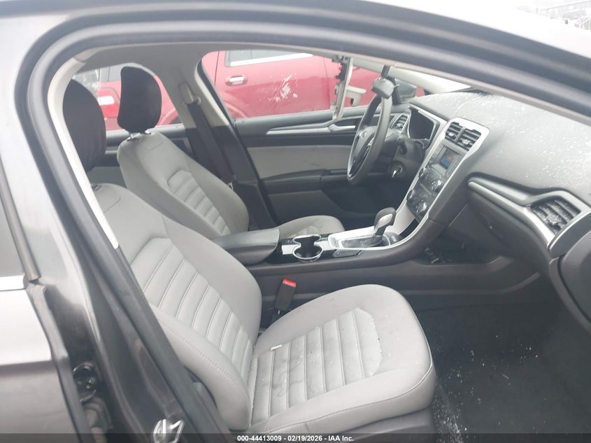 2015 Ford Fusion Hybrid S