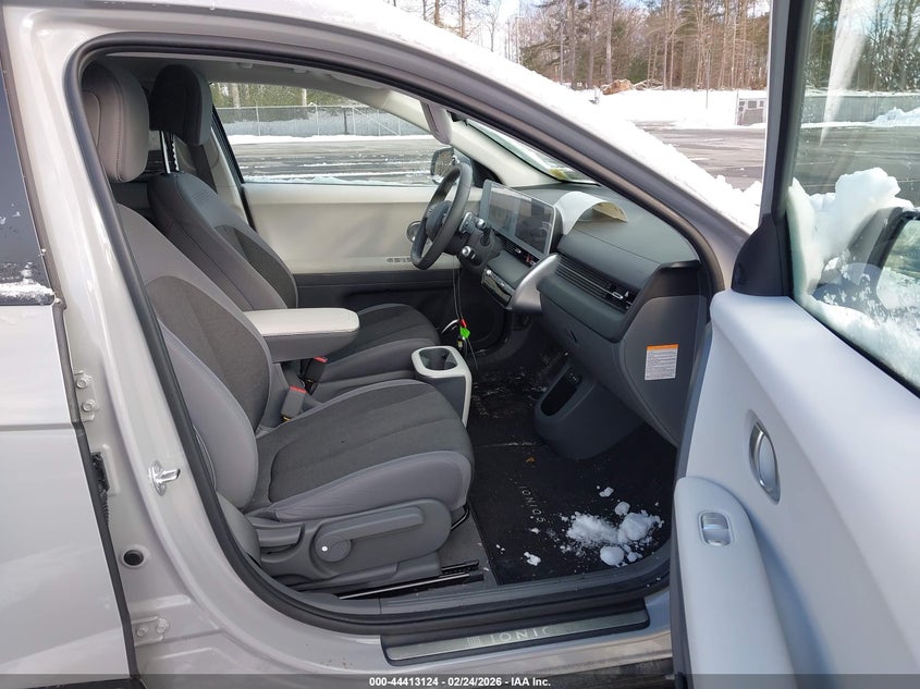 2024 Hyundai Ioniq 5 Se