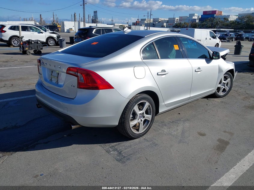 2012 Volvo S60 T5