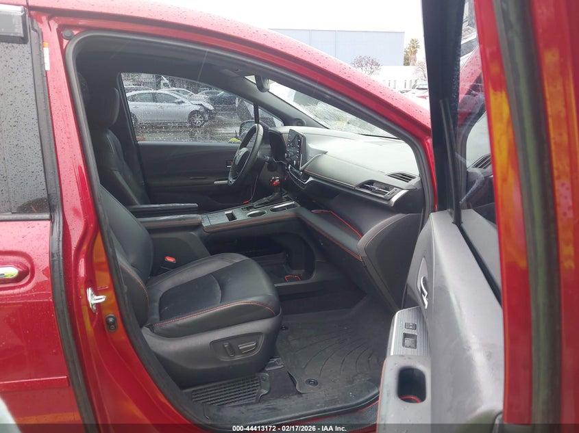 2021 Toyota Sienna Xse