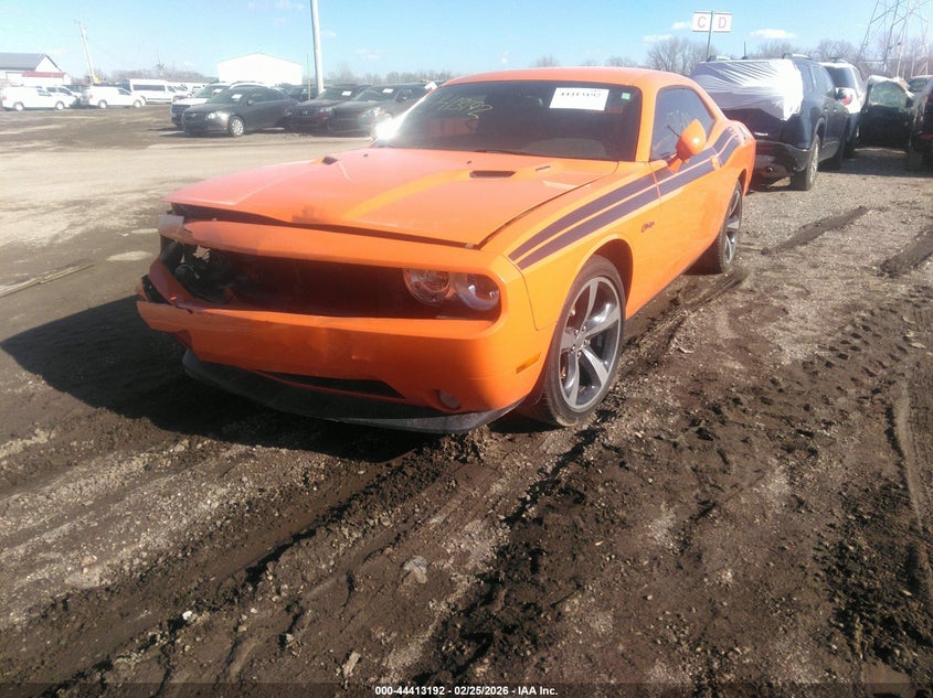 Vin: 2c3cdybt6eh302486, lot: 44909763, dodge challenger r/t classic 20142