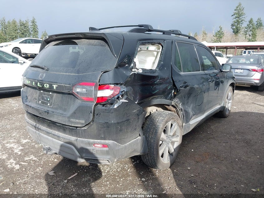 2024 Honda Pilot Touring