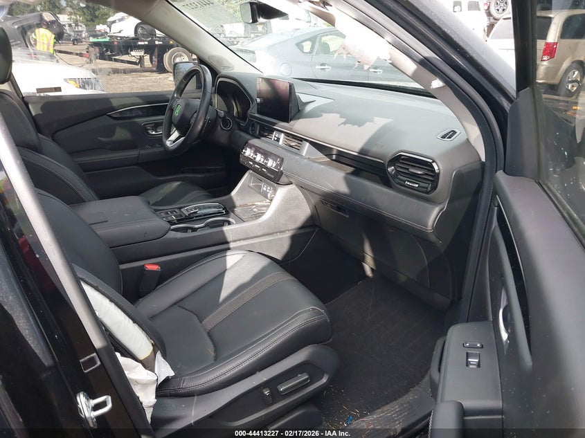 2024 Honda Pilot Touring