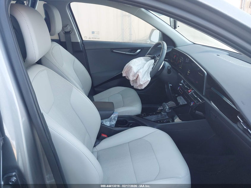 2023 Kia Niro Ex Touring