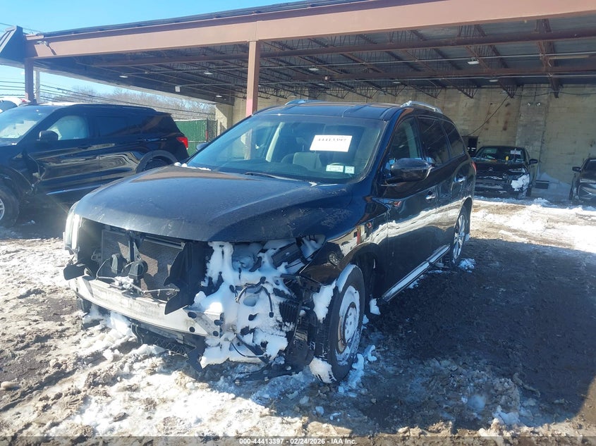 2019 Nissan Pathfinder Sv