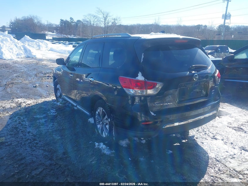 2019 Nissan Pathfinder Sv