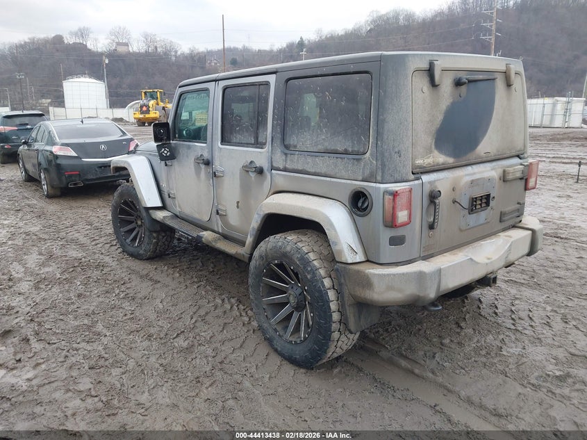 2016 Jeep Wrangler Unlimited Sahara