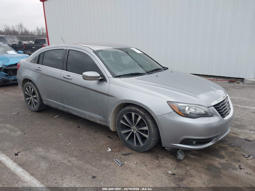 2014 CHRYSLER 200 TOURING