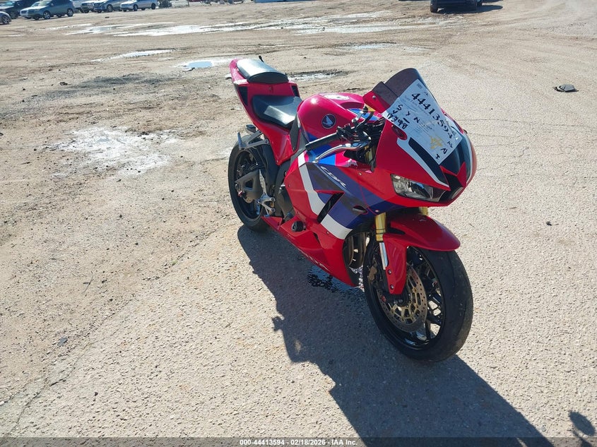 JH2PC4084RK800098 HONDA CBR600 Photo 1