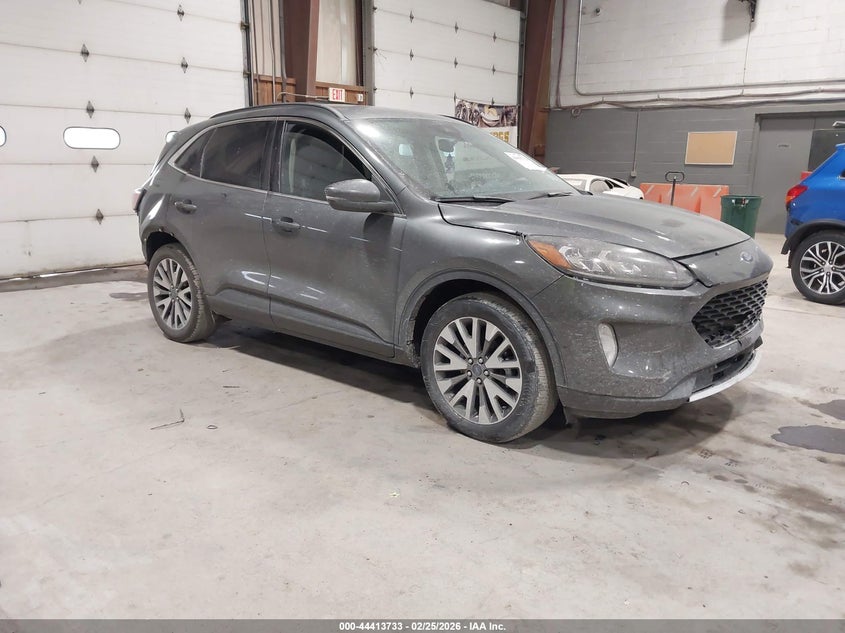 2020 Ford Escape Titanium