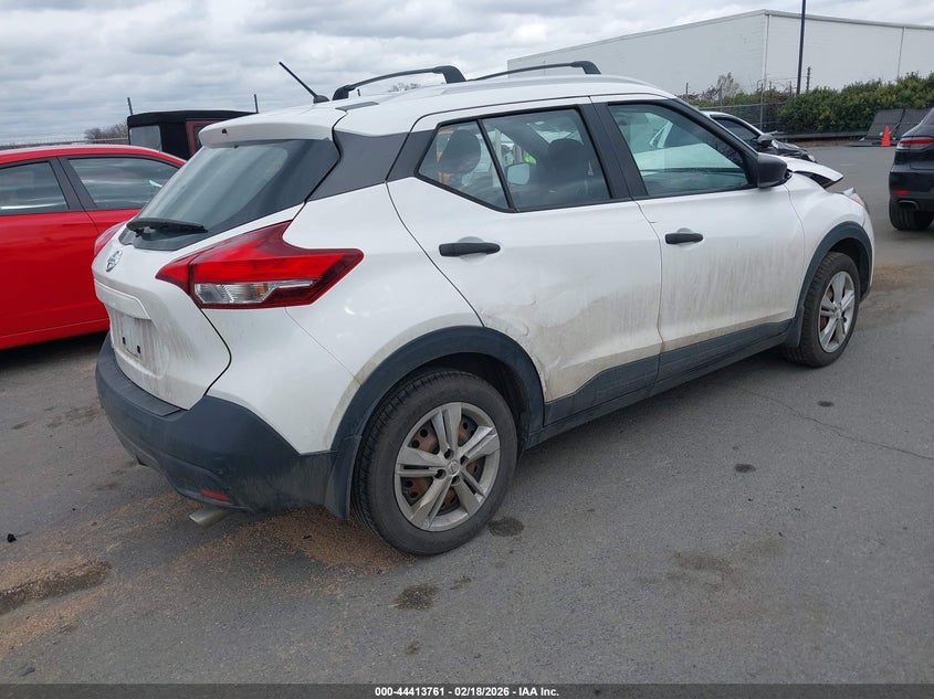 2019 Nissan Kicks S